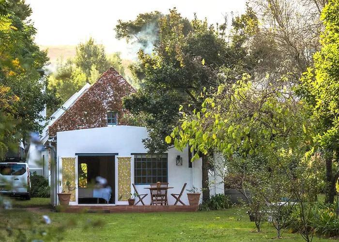 Cape Weaver Cottage